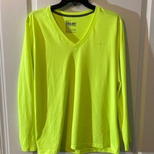 Women’s Nike Dri-fit Long Sleeve Performance Shirt XL
